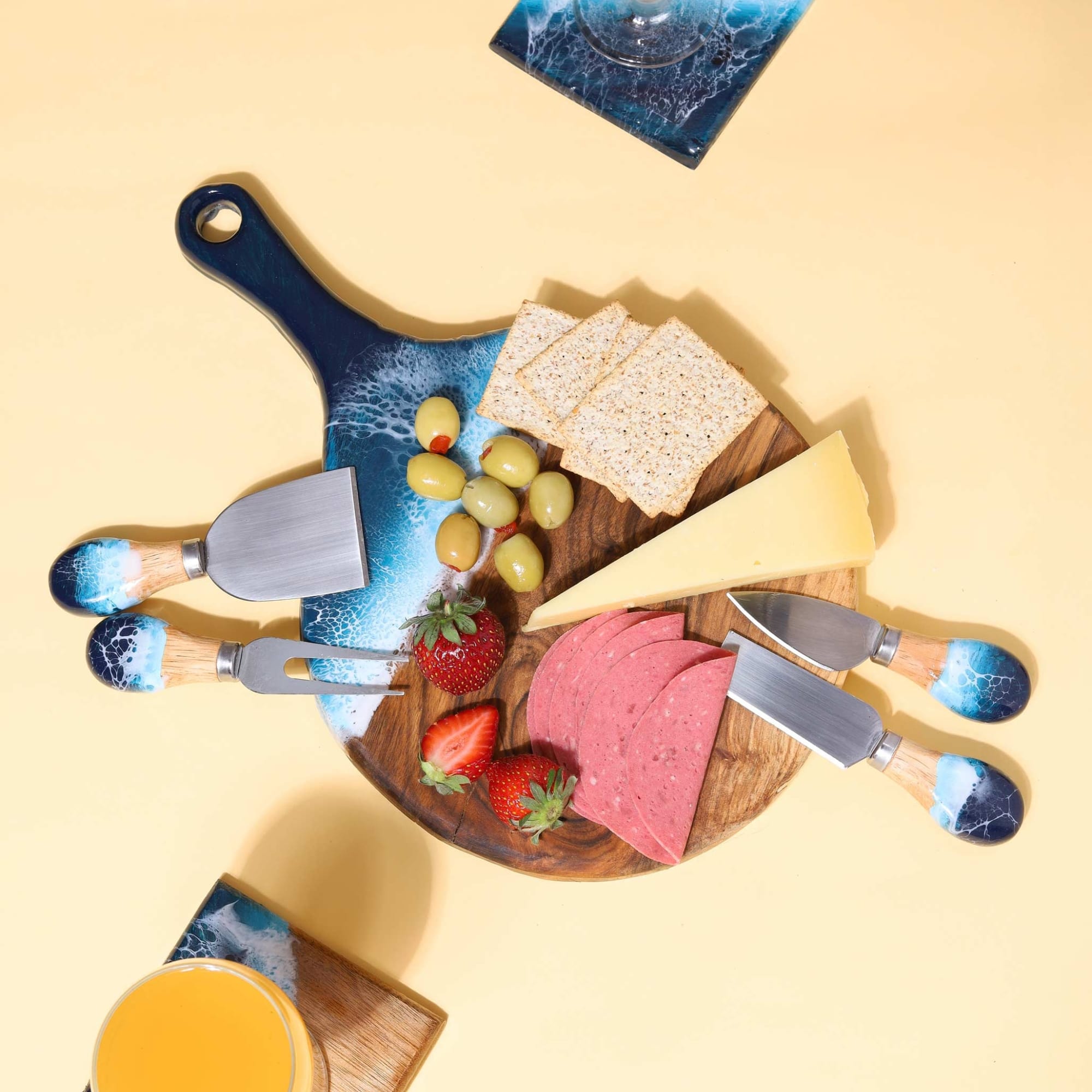 Circle Resin Board