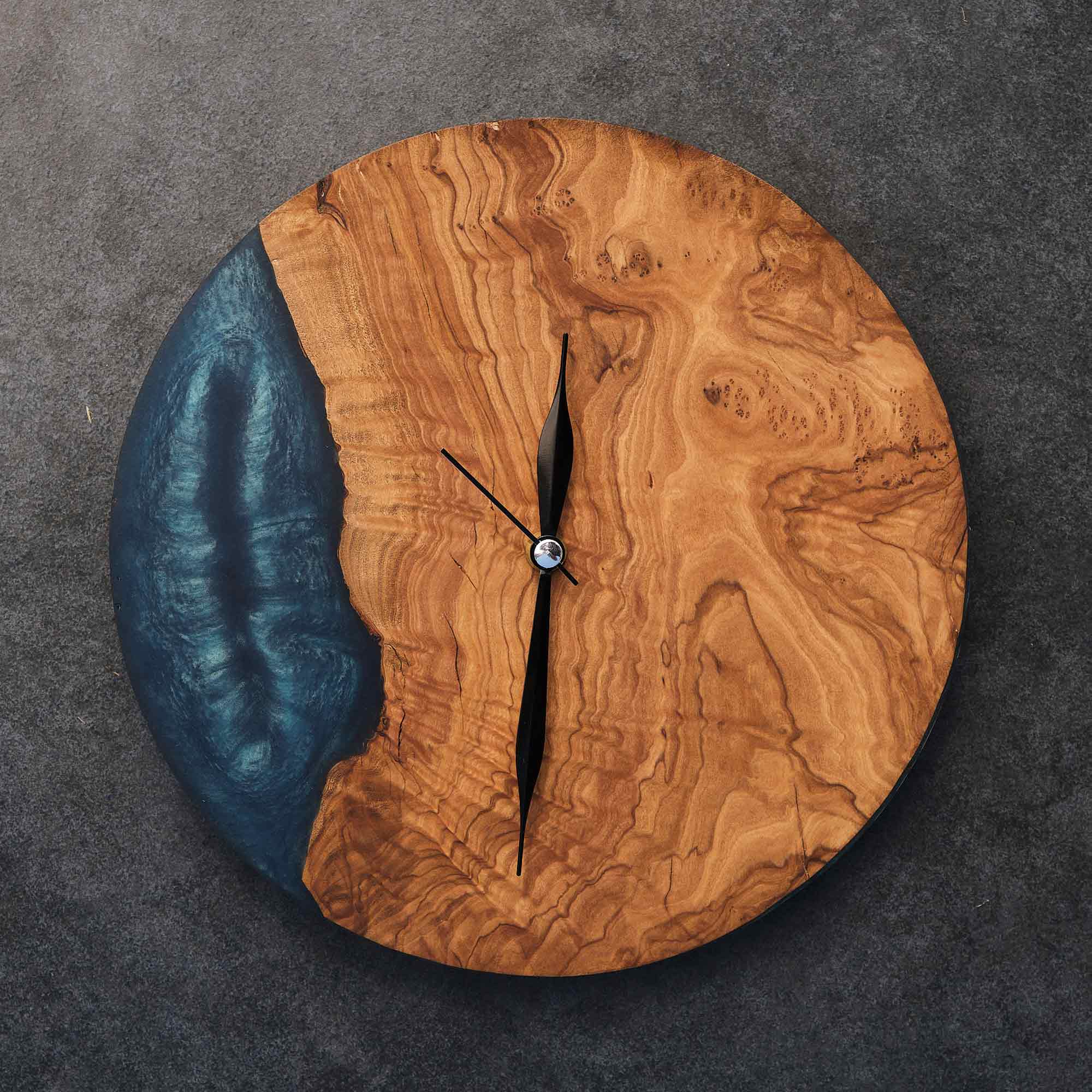 Anemon Blue Wall Clock