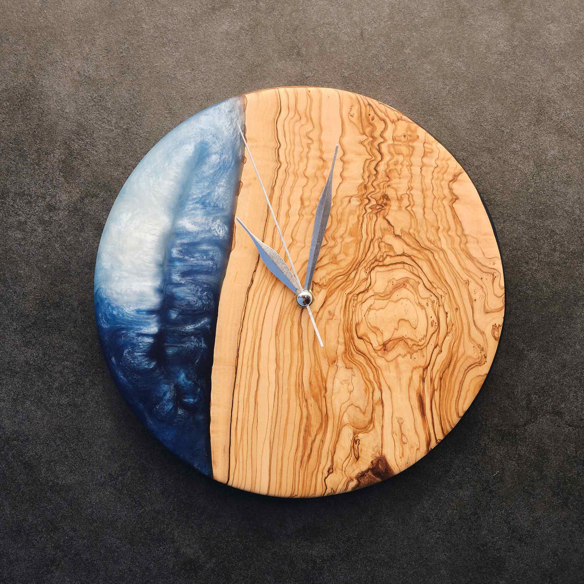 Oman Epoxy Wall Clock