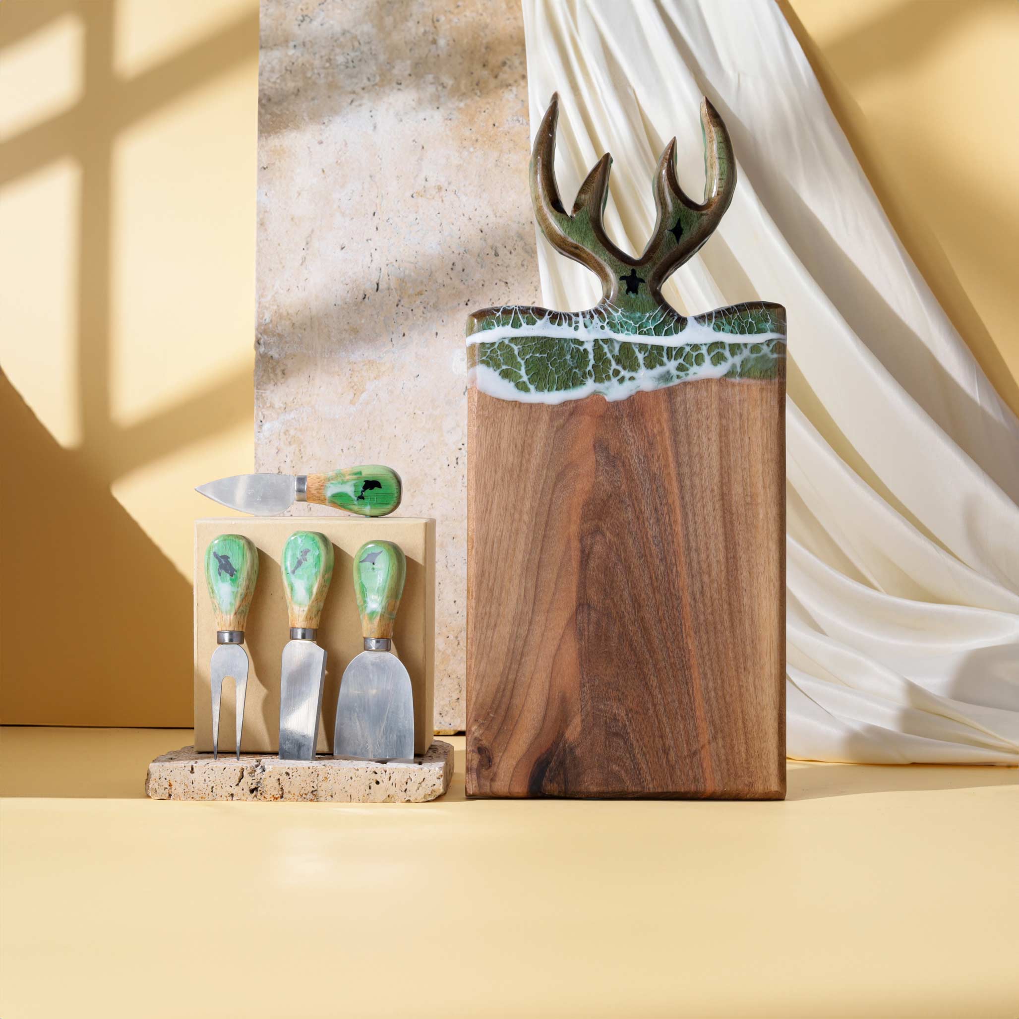 Deer Resin Board