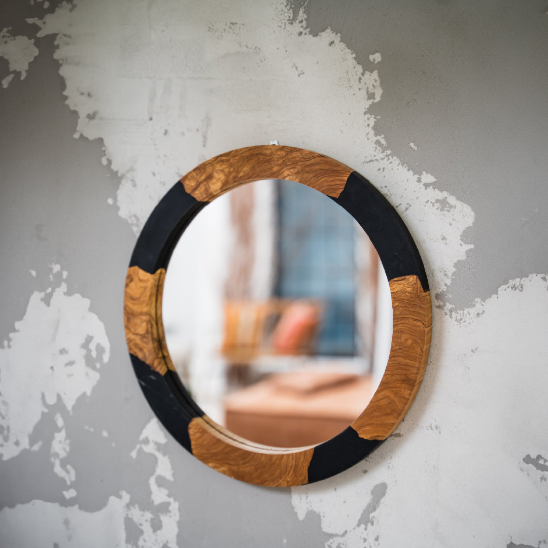 Spot Mirror