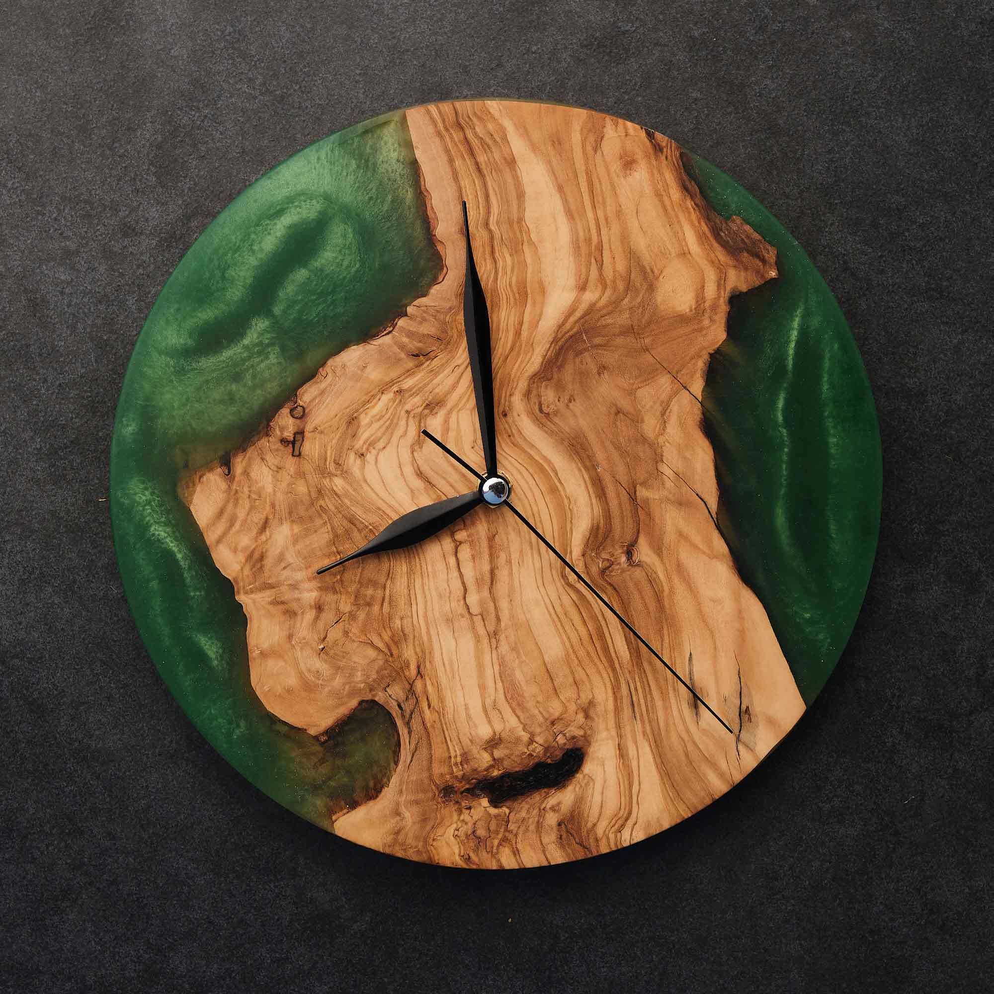 Vadi Epoxy Wall Clock