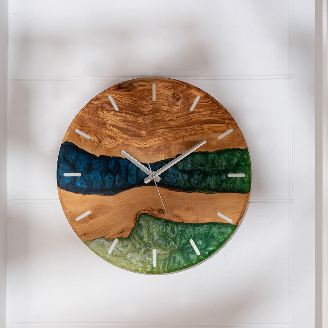 Horloge murale rocheuse