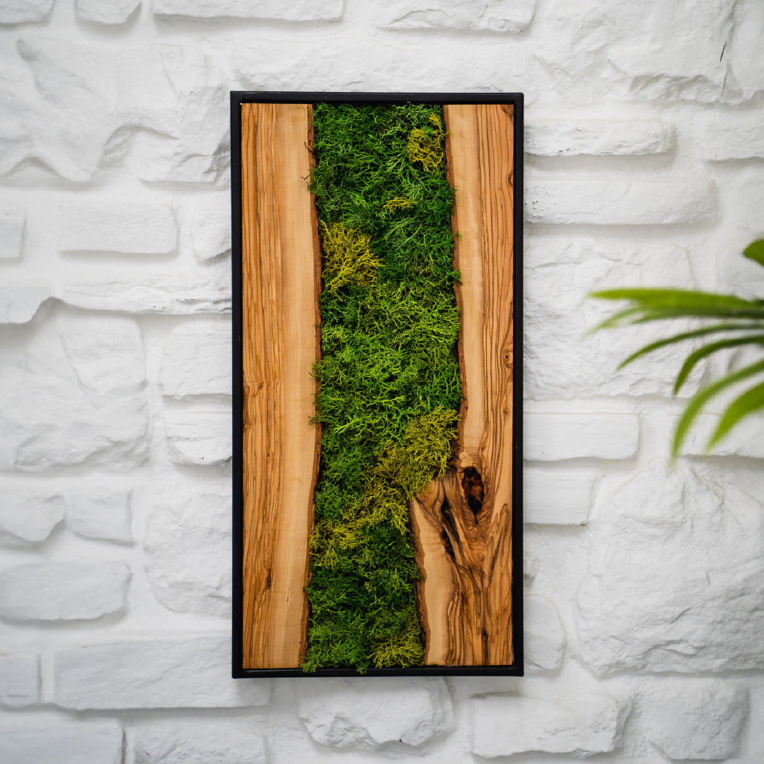 Pear Moss Decor