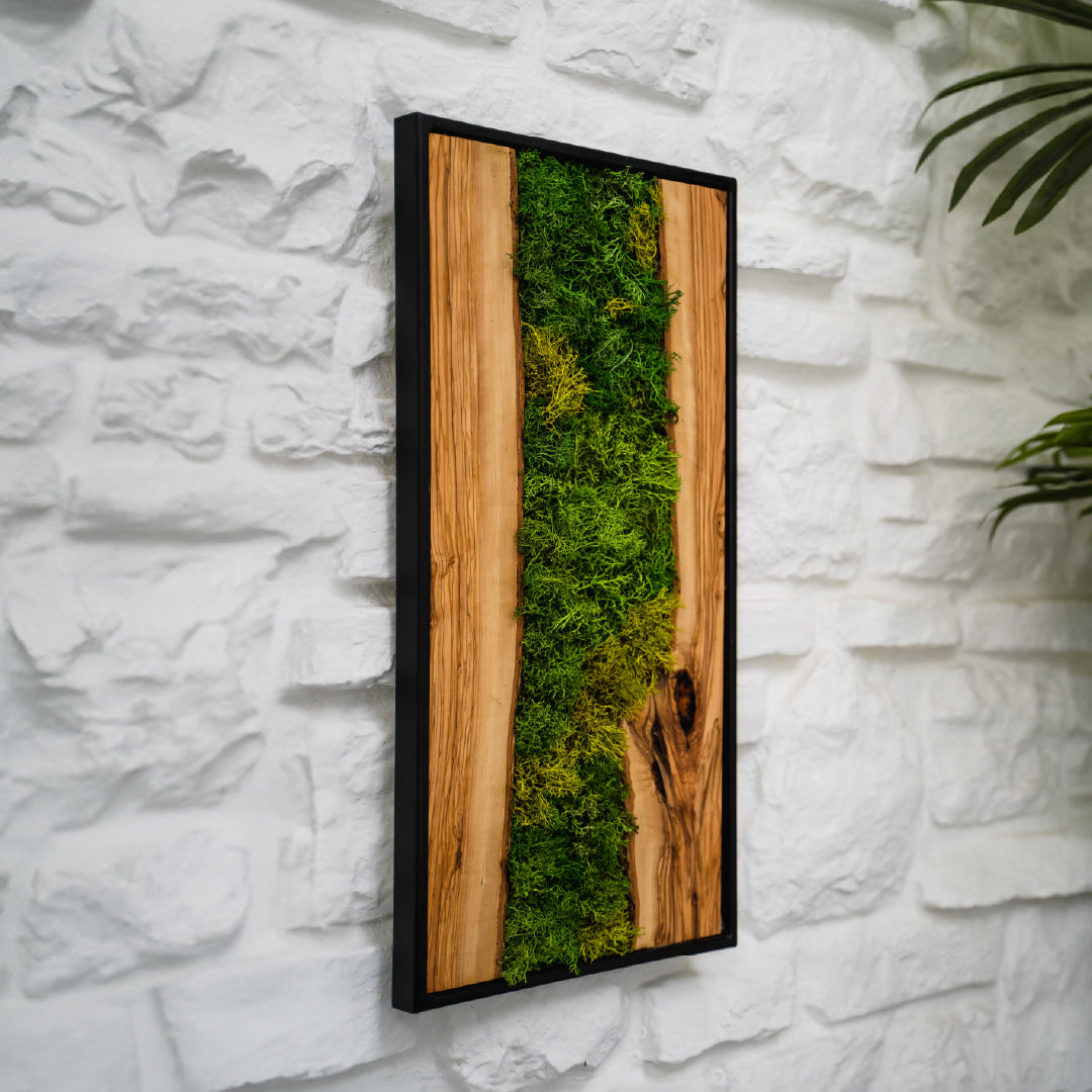 Pear Moss Decor